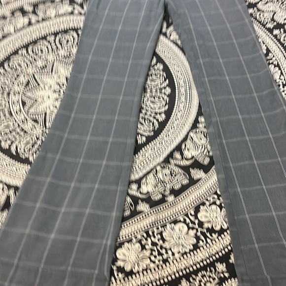 Gray plaid pants 🖤 - Picture 6 of 12